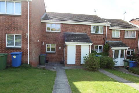 2 bedroom terraced house to rent, Harrier Drive Sittingbourne Kent