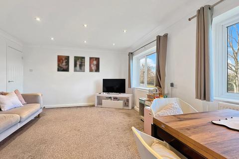 3 bedroom apartment for sale, Deanery Hill, Braintree, CM7