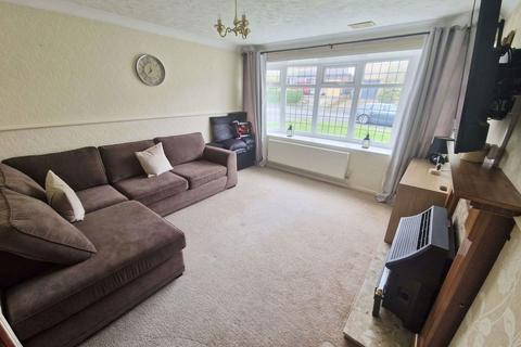 2 bedroom semi-detached house for sale, Swan Street, Brierley Hill DY5