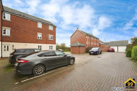 2 bedroom flat for sale, 43 Persimmon Gardens, Gloucestershire, GL51