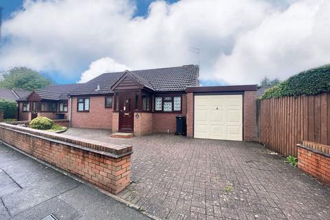 2 bedroom detached house for sale, Lynbrook Close, Dudley DY2