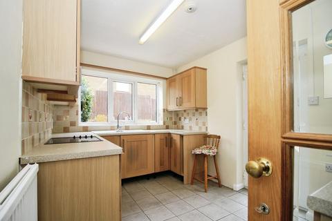 2 bedroom detached bungalow for sale, Paget Rise, Rugeley WS15