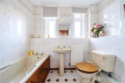 35 Ethnard Road, London, SE15 1SB