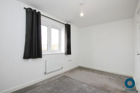 2 bedroom terraced house to rent, Primula Road, Bristol BS16