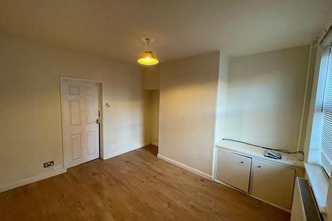 2 bedroom terraced house to rent, Long Row, Shrewsbury