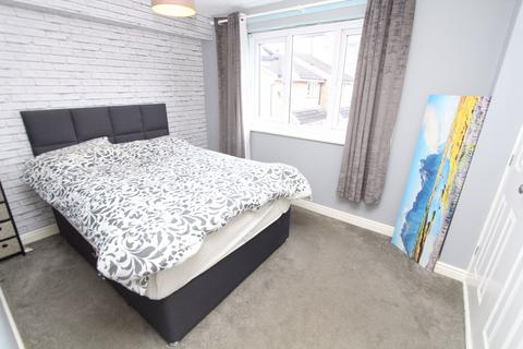 2 bedroom flat for sale, Dadford View, Brierley Hill DY5