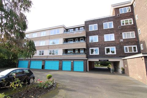 2 bedroom flat for sale, Wickham Road, Beckenham, BR3