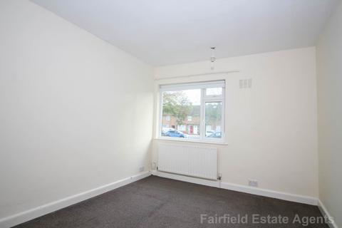 3 bedroom terraced house to rent, Hayling Road, South Oxhey