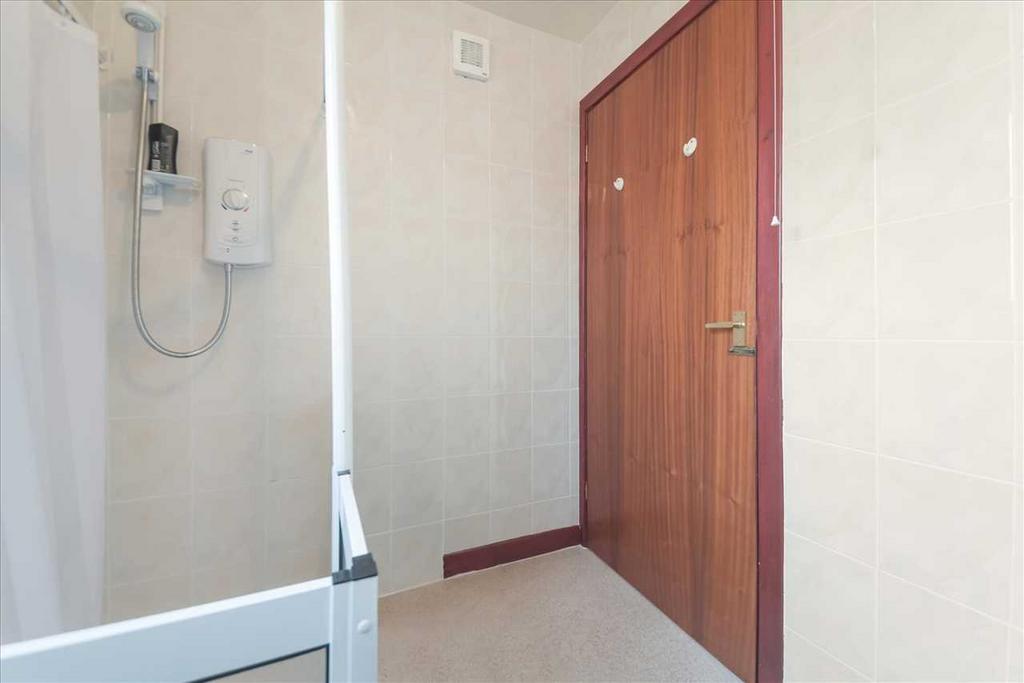 En Suite (2)