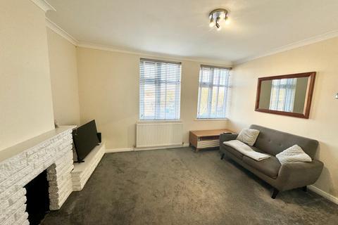 1 bedroom flat to rent, London, BR4