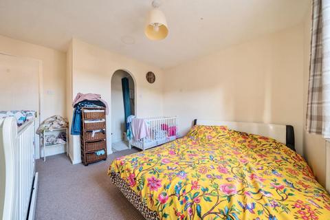 2 bedroom terraced house for sale, Banbury,  Oxfordshire,  OX16