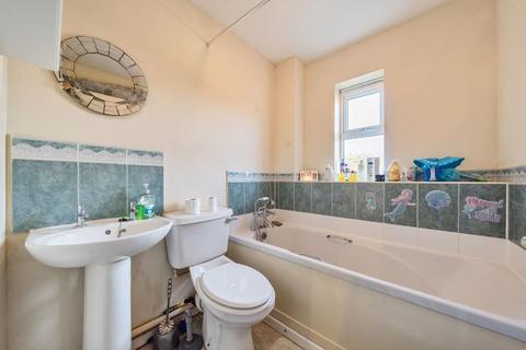 2 bedroom terraced house for sale, Banbury,  Oxfordshire,  OX16