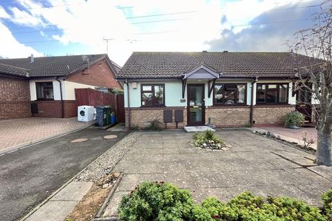 2 bedroom semi-detached bungalow for sale, Pearce Close, Dudley DY1