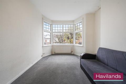 2 bedroom flat for sale, Osborne Road, London