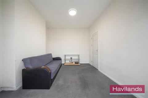 2 bedroom flat for sale, Osborne Road, London