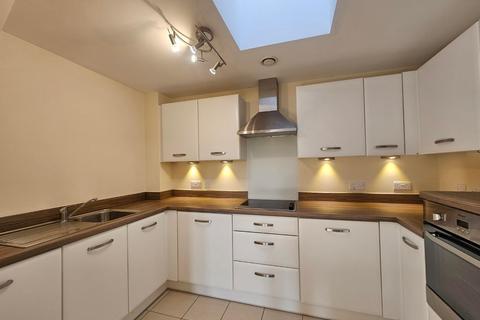 1 bedroom apartment for sale, Wardington Court, Welford Road, Kingsthorpe, Northampton, NN2 8FR