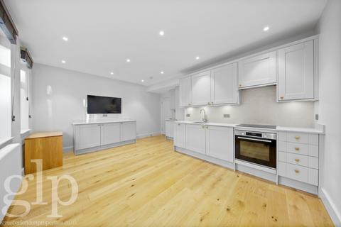 1 bedroom apartment to rent, D'Arblay Street, Soho, W1F