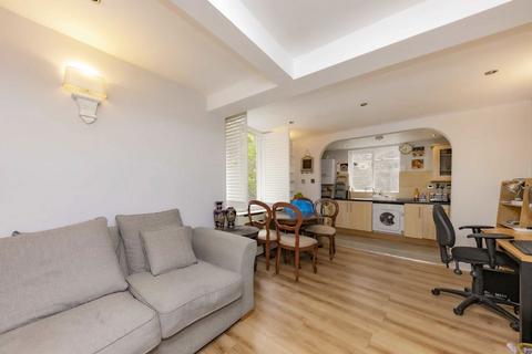 2 bedroom flat for sale, Perham Road, London W14