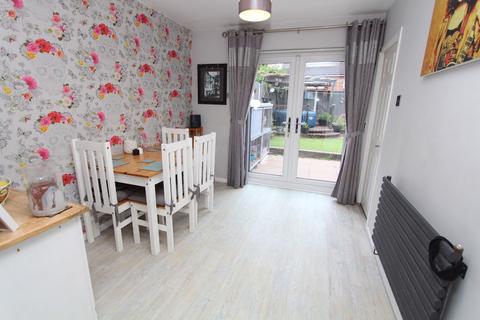 59 Derwent Close, Pensnett, Brierley Hill, DY5 4QD