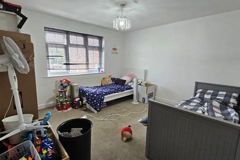 3 bedroom semi-detached house for sale, King Street, Brierley Hill DY5