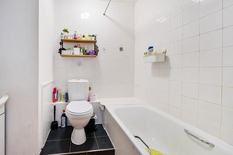 20 Glenfinlas Way, London, SE5 0PW