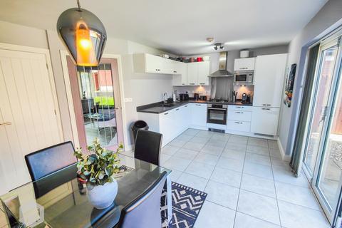 18 Cranleigh Drive, Worsley, Manchester, M28 7ET
