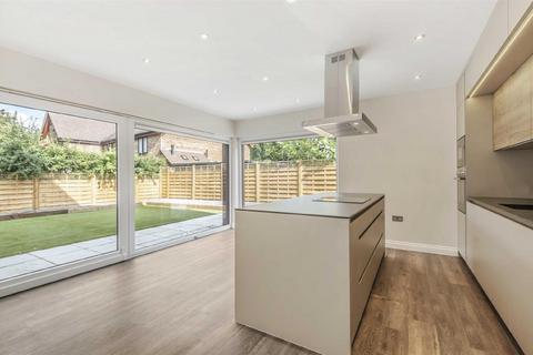 4 bedroom house for sale, Barnet Road, Barnet