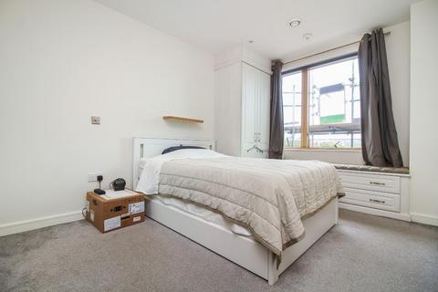 2 bedroom flat to rent, St. Anns Quay, Quayside, Newcastle Upon Tyne