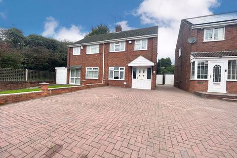 3 bedroom semi-detached house for sale, Queen Street, Brierley Hill DY5