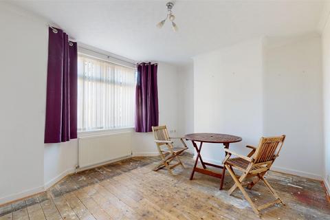 3 bedroom semi-detached house for sale, Dennor Park, Bristol