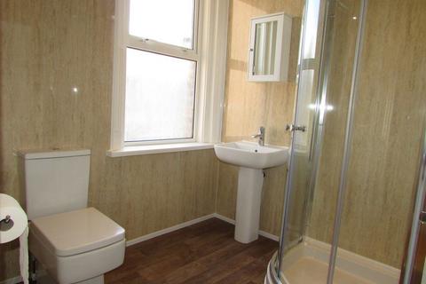 2 bedroom flat to rent, Whitegate Drive, Blackpool, Lancashire