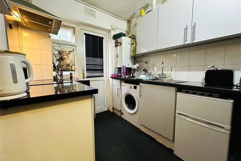 2 bedroom maisonette for sale, Morena Street, London, SE6