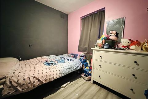 2 Morena Street, London, SE6 4JA