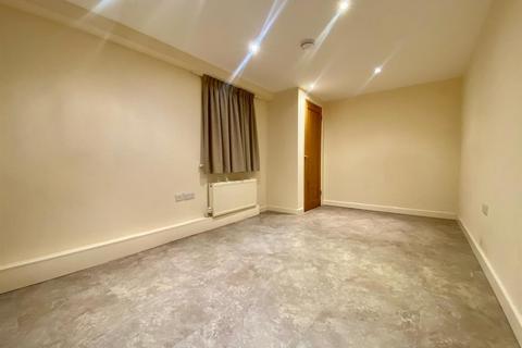 3 bedroom terraced house to rent, Chapel Street, Galgate, Lancaster