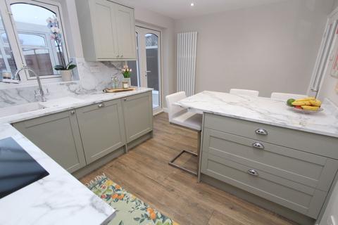 22 Roach Close, Brierley Hill, DY5 1LR