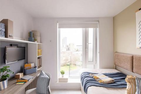 undefined, Deasy Road