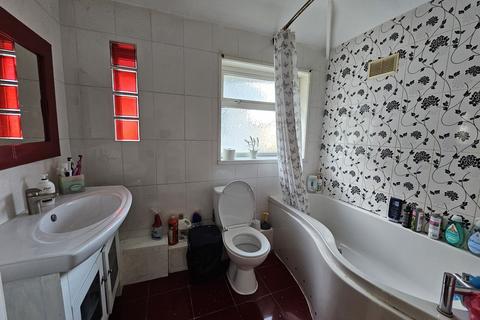 3 bedroom semi-detached house for sale, Orby Grove, Grimsby DN33