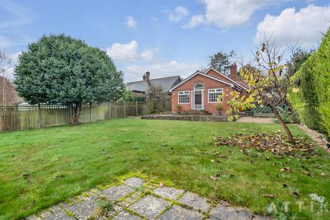 2 bedroom detached bungalow for sale, Blyford Lane, Wenhaston