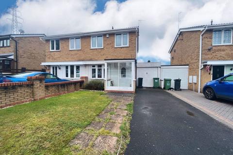 2 bedroom semi-detached house for sale, Roach Close, Brierley Hill DY5