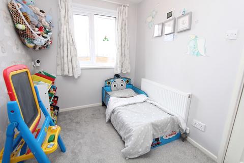 24 Roach Close, Brierley Hill, DY5 1LR