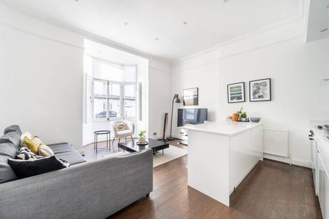 1 bedroom flat to rent, Gloucester Terrace, Bayswater, London, W2