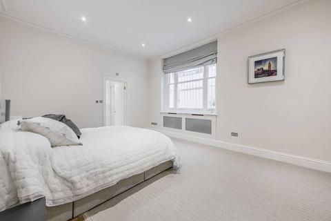 2 bedroom maisonette to rent, Bladon Lodge, South Kensington, London, SW5