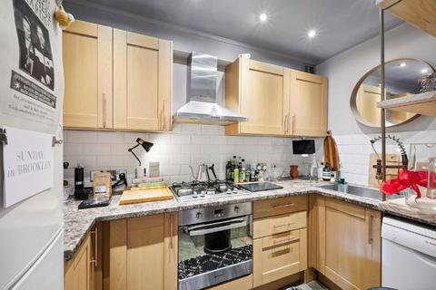 1 bedroom flat for sale, Westbourne Terrace, London W2