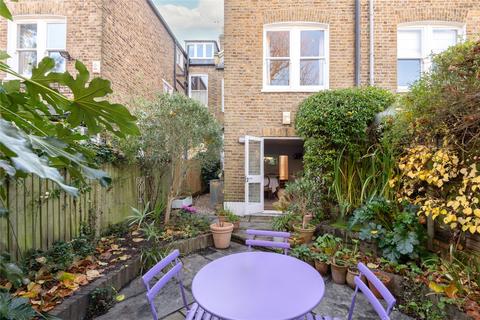 17 Shandon Road, London, SW4 9HS