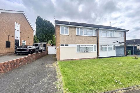 85 Derwent Close, Pensnett, Brierley Hill, DY5 4QD