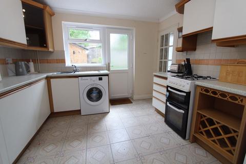 85 Derwent Close, Pensnett, Brierley Hill, DY5 4QD