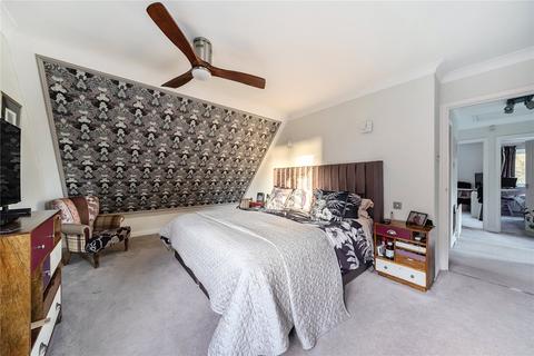 4 Broadmead Road, Old Woking, Woking, GU22 9JR