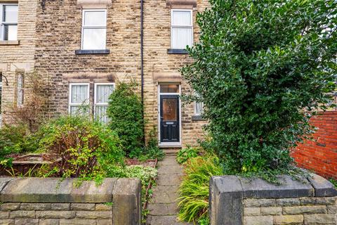 4 bedroom end of terrace house for sale, Pollitt Street, Barnsley S75