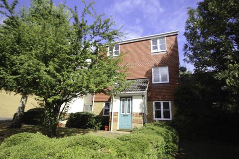 1 bedroom apartment to rent, Kings Chase,Brentwood