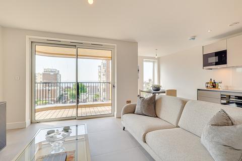 2 bedroom apartment for sale, Broadway, Essex, SS9